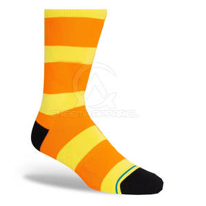 Chaussettes légères et respirantes, adaptées aux baskets et aux mouvements quotidiens continus - Product Image 2