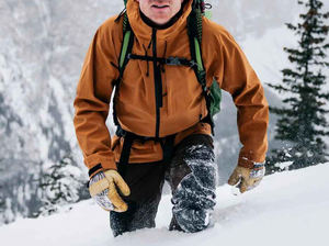 Outdoor Soft Shell Hiking <b>Jacket</b> with Windproof Hood <b>Waterproof</b> Design Embroidery Cotton Lining - Product Image 4