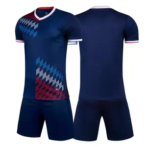 Vente en gros de maillots de football de haute qualité 100% polyester avec protection UV, col rond, ensemble uniforme de football, noms des joueurs personnalisés pour les équipes masculines - Product Image 6