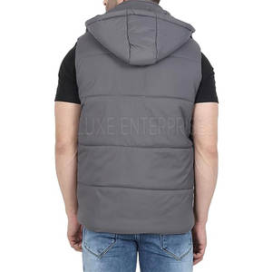 Chaleco Acolchado con Capucha para Hombre, Personalizable con Logotipo, Impermeable, Corto, Informal, para Invierno, con Cierre de Cremallera y Mezcla de Algodón - Product Image 3