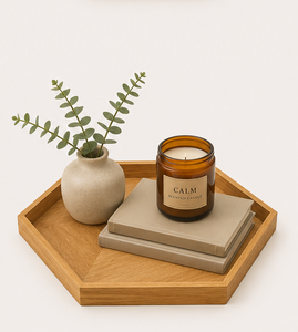 Bandeja de Servir Hexagonal Moderna y Ecológica de Madera de Roble con Diseño Geométrico de Marquetería, Acabado Natural Decorativo, para Bodas - Product Image 4