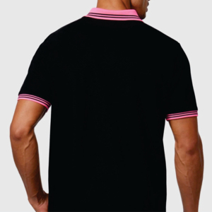 Polo de algodón negro para hombre con cuello y ribete de manga rosa, estilo casual de manga corta, tejido de punto piqué - Product Image 3