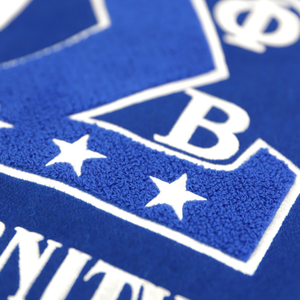 เสื้อแจ็คเก็ตขนสัตว์ Phi Beta Sigma สีน้ำเงินรอยัล-ดำ  แบบตัวอักษรกรีก  เสื้อแจ็คเก็ตนักศึกษา  เสื้อผ้าสำหรับสมาคมนักศึกษา  เสื้อโค้ทคุณภาพพรีเมียม อุ่นสบาย ทันสมัย - Product Image 5