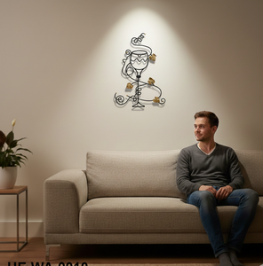 Arte de Pared Boho Hecho a Mano en Hierro con Función para Colgar, con Silueta Festiva de Copa de Vino y Detalles de Hojas Doradas - Product Image 3