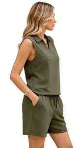 ONETEN APPARELS Conjunto de Pantalones Cortos y Camiseta Polo con Capucha para Mujer, Atuendo Casual de Invierno de Dos Piezas, Cintura con Cordón, 100% Forro Polar de Poliéster - Product Image 2