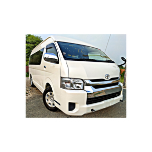 Autobús Toyota Hiace de techo alto usado y económico con el mejor precio - Product Image 1