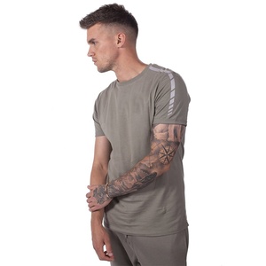 T-shirt tendance à manches courtes, coupe ample, couleur unie, avec bordure, 230 g/m², personnalisable avec logo OEM – Nouvelle collection en promotion - Product Image 4