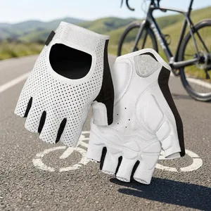 Gants de cyclisme blancs mi-doigts en maille respirante avec accents noirs pour le cyclisme et les activités de plein air - Product Image 6