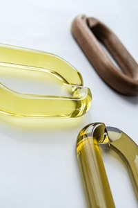 Adornos de pared personalizados hechos a mano con cadena entrelazada, decoración para el hogar, artículo de resina, cadena acrílica adorable para decoración de habitaciones, venta al por mayor. - Product Image 6