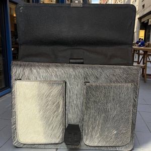 Bolso de Mano de Cuero Vacuno de Primera Calidad, Maletín para Portátil, Maletín de Negocios Vintage Genuino, Bolso de Mensajero para el Trabajo, Ligero y Ecológico - Product Image 3