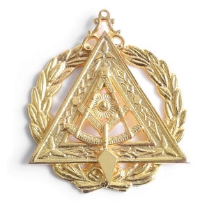 Pendentif médaillon de collier maçonnique plaqué or, émail dur, style Grand Maître Illustre Ancien, fabricant OEM en gros - Product Image 1