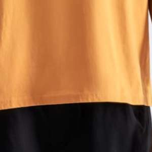 T-shirt décontracté pour homme 100 % coton personnalisé avec motif, manches courtes, coupe oversize, respectueux de l'environnement, teinture unie, fabricant OEM/ODM - Product Image 5