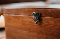 Boîte de rangement en bois artisanale avec serrure Coffre à souvenirs rustique pour bijoux Documents Organisateur de mémoire et cadeau de décoration intérieure
