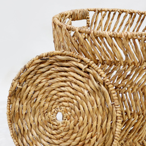Artex Dong Thap Water Hyacinth Storage Basket Handwoven <b>Laundry</b> <b>Bin</b> <b>With</b> <b>Lid</b> - Product Image 6