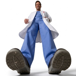 Bata de laboratorio cómoda que ofrece excelente cobertura, flexibilidad y comodidad durante todo el día para médicos, enfermeras, farmacéuticos y personal de laboratorio. - Product Image 5