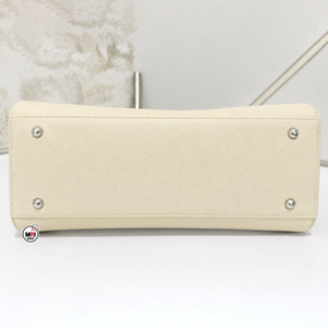 Sacs fourre-tout élégants en cuir PU crème imperméables, avec lettres NY embossées, poignées à chaîne, ouverture supérieure, grande capacité, pour usage quotidien - Product Image 4