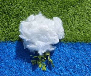 7Dx32mm HS (creux non conjugué siliconé) 6D filature tissu non tissé matériau de remplissage 100% polyester recyclé stable - Product Image 3