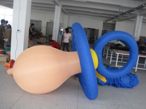 Chupete inflable para bebés para publicidad de venta de productos - Product Image 1