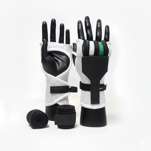 Guantes Interiores de Boxeo con Logotipo Personalizado, Medios Dedos, Material PU, Cierre Ajustable con Gancho y Bucle, Acolchado de Gel, Protección para Nudillos, Todas las Tallas y Colores - Product Image 4