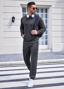 Conjunto deportivo para hombre, transpirable, de mezcla de algodón, con capucha, pantalones jogger de corte ajustado, ligero, informal, para gimnasio y deporte. - Product Image 3