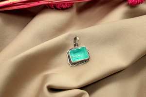 Bague en argent sterling 925 avec tourmaline Paraiba, design vintage, taille émeraude, certifiée IGI, faite à la main pour femmes - Product Image 4