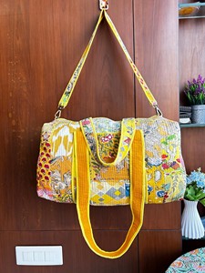 Indian Luxury Handmade Cotton Quilted Hand Block Floral Printed Reversible <b>Medium</b> <b>Size</b> High Quality Boho Duffle <b>Bag</b> Women's Zip - Product Image 5