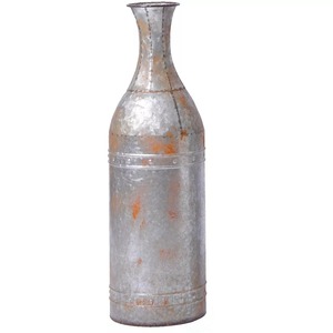 Vase de sol en acier galvanisé naturel brut fait main, design industriel, finition argentée, hauteur 39 cm, texture rustique, décoration - Product Image 3