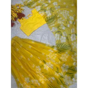 DERNIÈRE TABBY SOIE IMPRESSION NUMÉRIQUE TRAVAIL LEHENGA CHOLI AVEC DUPATTA JAUNE - Product Image 1