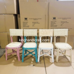 Sillas Infantiles de Ratán Hechas a Mano para Eventos de Alquiler, Bodas, Decoración de Cumpleaños, Muebles Comerciales para Eventos al por Mayor - Product Image 3