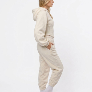 Conjuntos Deportivos de Mujer de Primera Calidad en Venta, Conjuntos Deportivos de Mujer Más Vendidos a Precio Razonable - Product Image 2