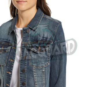 เสื้อแจ็คเก็ตครอปผู้หญิงผ้าไนลอน/คอตตอนแบบเรียบ ผลิตจากโรงงาน ราคาถูก รับผลิตตามแบบ สวมใส่สบาย ระบายอากาศได้ดี แฟชั่นปี 2026 - Product Image 3