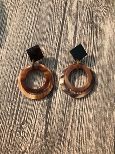 Pendientes artesanales de cuerno de búfalo ecológicos de primera calidad, diseño moderno de HF crafts - Product Image 3