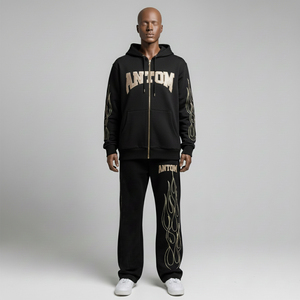 Conjunto Deportivo Personalizado con Estampado de Llamas para Hombre, Sudadera con Capucha Negra con Cierre y Pantalones Deportivos Anchos de Felpa Gruesa, Estilo Urbano 2027 - Product Image 2