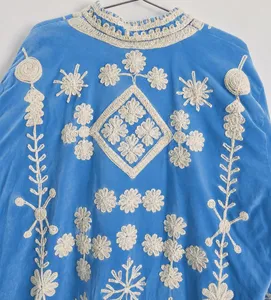 Veste longue en velours bleu ciel de qualité supérieure, brodée de fleurs, style bohème, manches longues, col montant, vêtements d'extérieur pour femmes pour l'hiver - Product Image 5