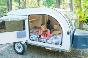 Buy New Luxury 4X4 Off Road Camper Trailer with <b>Fridge</b> for Camping Mobile Home Travel Fast Delivery and Premium Quality Belgium - Product Image 3