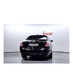 Rolls-Royce Ghost 6.7 V12 Black Badge Modelo Diciembre 2022 con 8,783 km, Caja de Cambios Automática, Asientos de Cuero, Cámara Trasera - Product Image 4