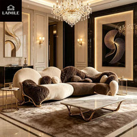 Canapé modulable de luxe au design artistique en forme de nuage irrégulier, en tissu peluche Teddy, avec pieds en métal doré, canapé courbé de designer pour salon de villa