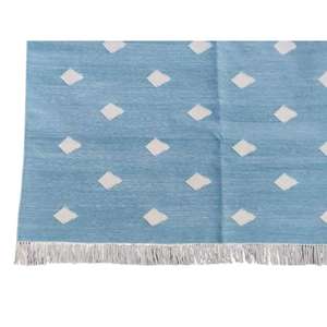 Flatweave Style <b>Rug</b> Handcrafted from Durable Cotton for Use in Bedrooms, Living Rooms, or Entryways - Product Image 3