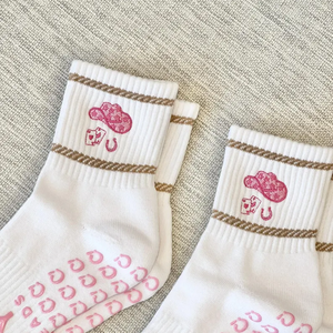 Calcetines Antideslizantes ODM para Pilates, Barre, Yoga y Uso Diario en Interiores - Longitud Media, Hechos en Vietnam - Product Image 4