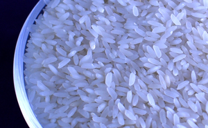 Riz long grain étuvé non-basmati de qualité supérieure IR-8, texture dure, produit séché - Product Image 3