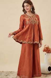 Conjunto de Palazzo y Dupatta de Seda Crujiente con Bordado y Lentejuelas, Compre Directamente de Proveedor Indio a Precio de Oferta - Product Image 6