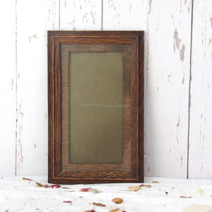 Artisan carved <b>wooden</b> <b>photo</b> <b>frame</b> for ethnic decor traditional interiors with intricate patterns skilled workmanship cultural - Product Image 4