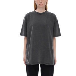 เสื้อยืดโอเวอร์ไซส์ผู้หญิง ผ้าฝ้าย 100% คุณภาพสูง ดีไซน์เรียบง่าย พร้อมสกรีนโลโก้ ทรงไหล่ตก ลายเรียบ - Product Image 1