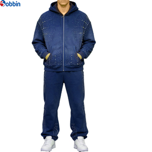 Conjunto de Sudadera con Capucha y Pantalones de Invierno para Hombre, Diseño Estampado con Pedrería, Estilo Urbano, de Alta Calidad, Personalizable, de BOBBIN INDUSTRIES - Product Image 4