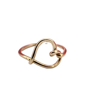 Hermosa joyería romántica con forma de corazón grande en plata de ley 925 chapada en oro amarillo para mujer joyería especial y artículo de regalo. - Product Image 3