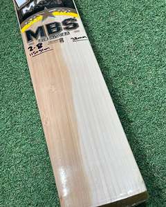 ไม้คริกเก็ต MB Malik MBS Big Hitter Edition ทำจากไม้ Willow ของอังกฤษ น้ำหนักเบา ทนทาน ผลิตด้วยมือ สำหรับการแข่งขัน พร้อมปลอกไม้คริกเก็ต หนา 40 มม. - Product Image 4