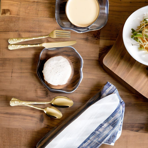 ชุดช้อนส้อมสแตนเลสชุบทองหรูหรา 5 ชิ้น ดีไซน์ดั้งเดิม แข็งแรงทนทาน พร้อมมีด ส้อม ช้อน ราคาสุดคุ้ม - Product Image 4