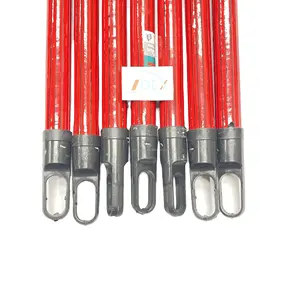 Striscia rossa in PVC rivestito di scopa di legno manico in legno Mop Stick per la vendita 120cm di lunghezza Malaysia italia Market