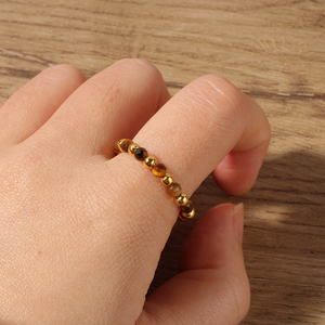 Vintage Women's Mini Beaded <b>Jade</b> <b>Ring</b> - Product Image 4