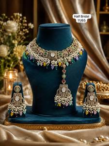 Parure de collier et boucles d'oreilles ethniques Kundan de mariage haut de gamme, plaqué or antique, en alliage de zinc et pierres de zircon, pour femme - Product Image 6